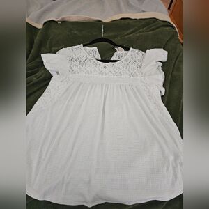 Women's Top